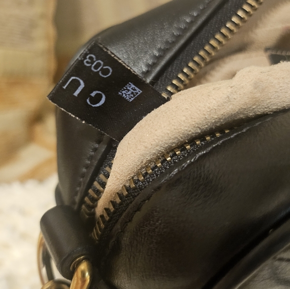 Gucci Marmont mini Crossbody - Picture 8 of 9